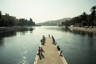 AI-generated travel thumbnail for Chlef