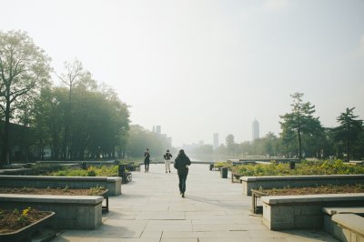 AI-generated travel thumbnail for Chunghwa