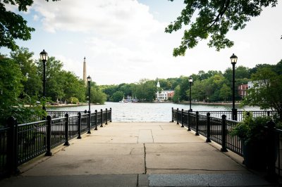 AI-generated travel thumbnail for City of Baltimore