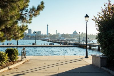AI-generated travel thumbnail for City of Industry