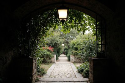 AI-generated travel thumbnail for Cividate Camuno