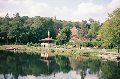 AI-generated travel thumbnail for Clairvaux-les-Lacs