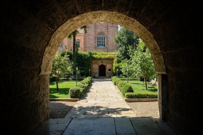 AI-generated travel thumbnail for Cleebronn