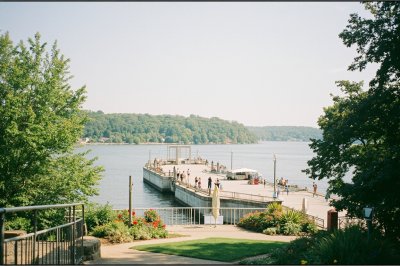 AI-generated travel thumbnail for Clifton