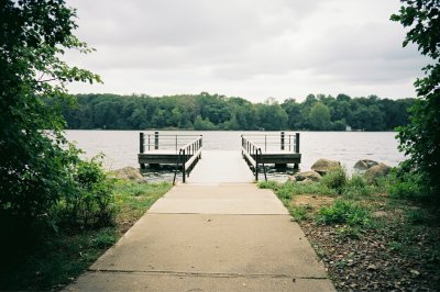 AI-generated travel thumbnail for Clintondale
