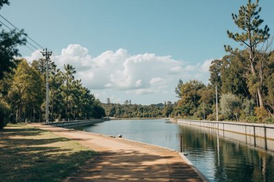 AI-generated travel thumbnail for Clorinda
