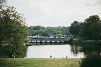 AI-generated travel thumbnail for Cloverly