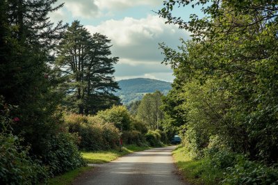 AI-generated travel thumbnail for Colinton