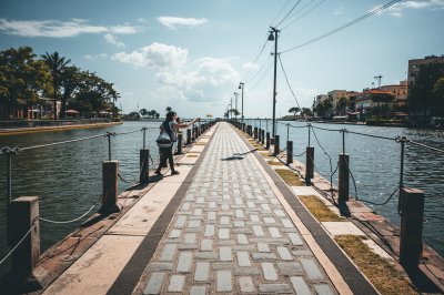 AI-generated travel thumbnail for Colombo