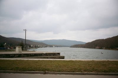 AI-generated travel thumbnail for Colţi