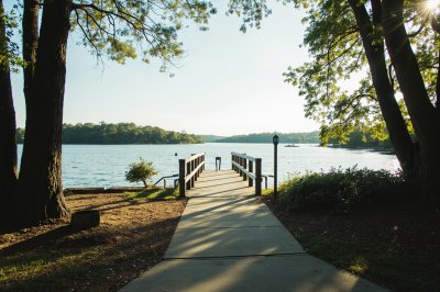 AI-generated travel thumbnail for Columbus