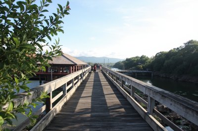 AI-generated travel thumbnail for Comillas Norte