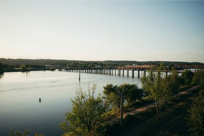 AI-generated travel thumbnail for Comuna Vlăsineşti