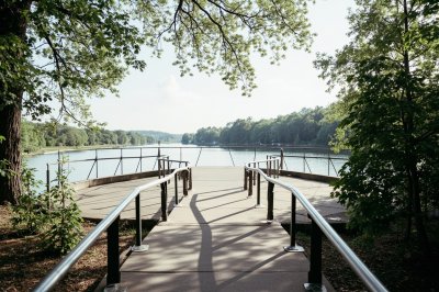 AI-generated travel thumbnail for Concord