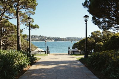 AI-generated travel thumbnail for Coogee
