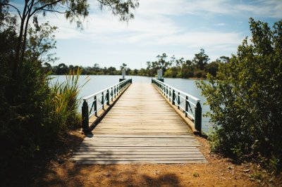 AI-generated travel thumbnail for Coonabarabran