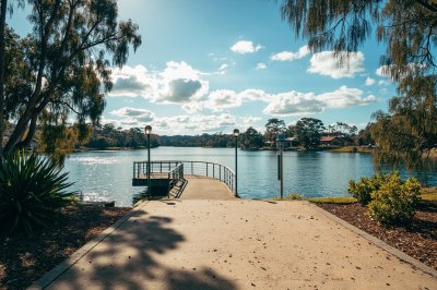 AI-generated travel thumbnail for Cooranbong