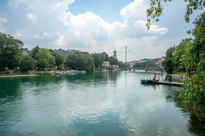 AI-generated travel thumbnail for Çorovodë