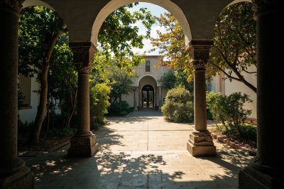 AI-generated travel thumbnail for Corralillos
