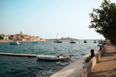 AI-generated travel thumbnail for Cospicua