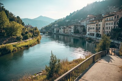 AI-generated travel thumbnail for Cremolino