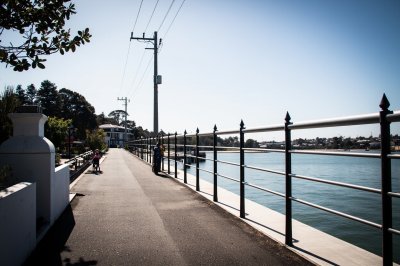 AI-generated travel thumbnail for Cronulla