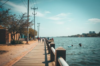 AI-generated travel thumbnail for Cuito