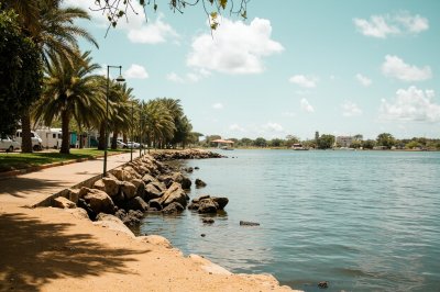 AI-generated travel thumbnail for Dakar