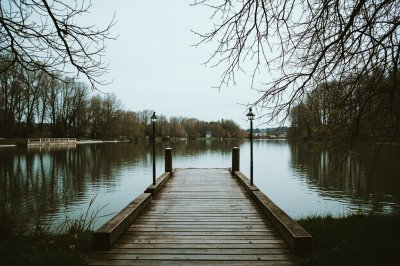AI-generated travel thumbnail for Dalboșeț