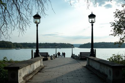 AI-generated travel thumbnail for Darnytsia Raion