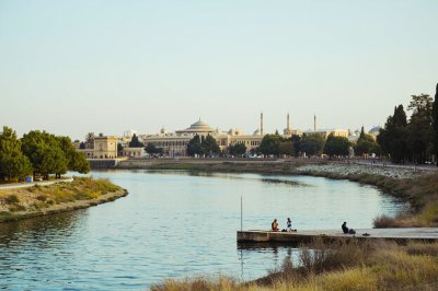 AI-generated travel thumbnail for Dayr al ‘Aşāfīr
