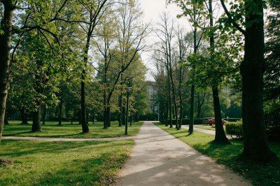 AI-generated travel thumbnail for Dessau