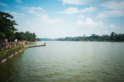 AI-generated travel thumbnail for Diamond Harbour