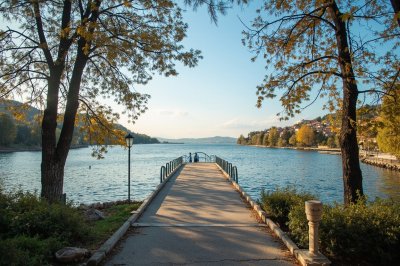 AI-generated travel thumbnail for Dilovası