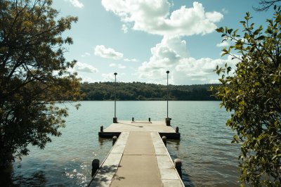 AI-generated travel thumbnail for Distrito de La Mesa