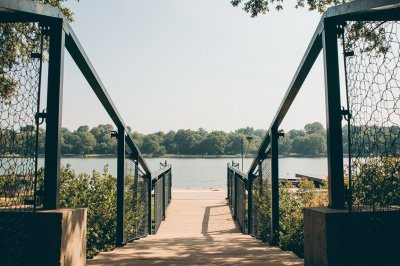 AI-generated travel thumbnail for Divignano