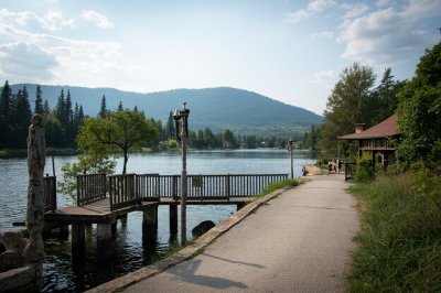 AI-generated travel thumbnail for Dobrița
