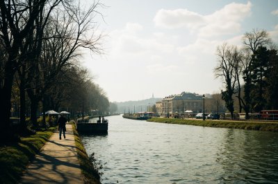AI-generated travel thumbnail for Dolheşti