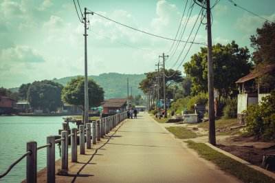 AI-generated travel thumbnail for Dolisie