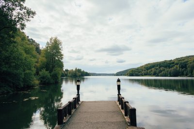 AI-generated travel thumbnail for Donaustauf