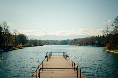 AI-generated travel thumbnail for Dübendorf / Sonnenberg