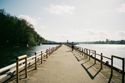 AI-generated travel thumbnail for Dugny-sur-Meuse