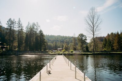 AI-generated travel thumbnail for Dulceşti