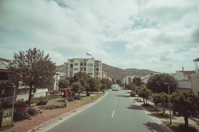 AI-generated travel thumbnail for Durrës District