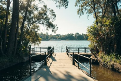 AI-generated travel thumbnail for East Brisbane