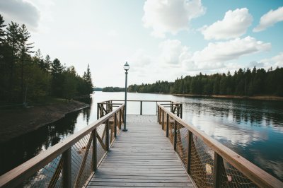 AI-generated travel thumbnail for East Gwillimbury