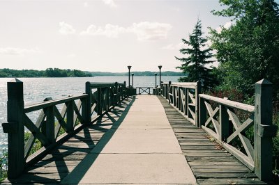 AI-generated travel thumbnail for Edgemere