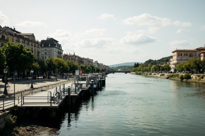AI-generated travel thumbnail for Eibar