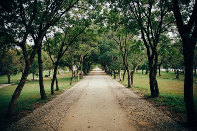 AI-generated travel thumbnail for El Chirú