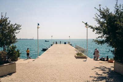 AI-generated travel thumbnail for El Hadjar